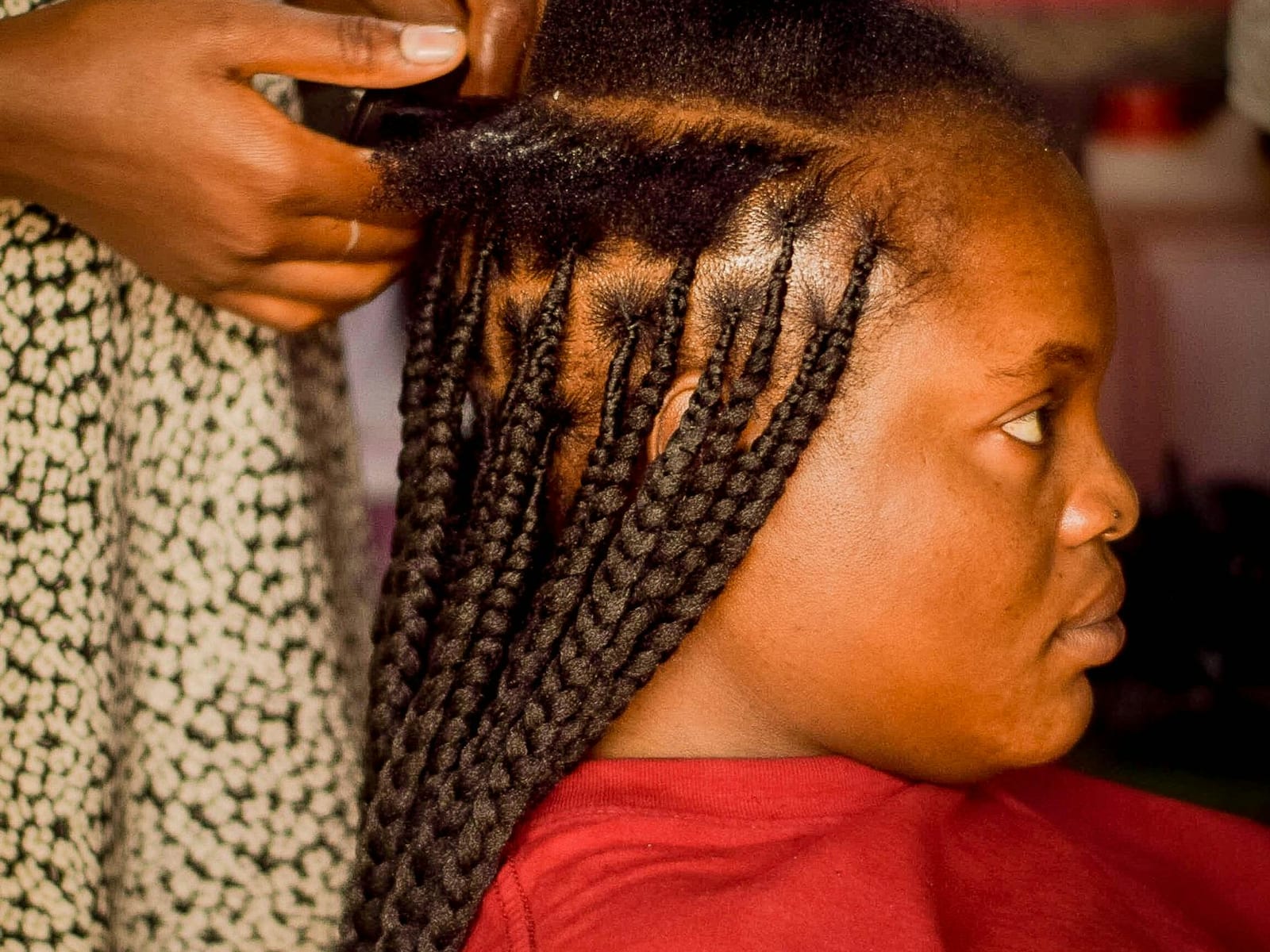 Coiffure afro et tresses à Izmir